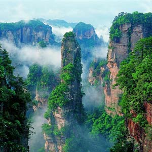 休閑自駕D線：張家界、天門山、天門洞、天子山、寶峰湖或黃龍洞四天三晚游